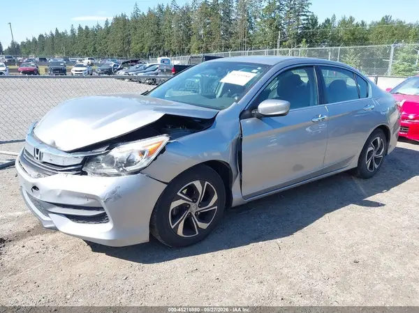 1HGCR2F37HA040423 2017 HONDA ACCORD - Image 2