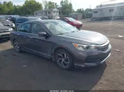 1HGCR2F37HA072580 2017 HONDA ACCORD