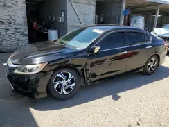 1HGCR2F37HA074877 2017 HONDA ACCORD