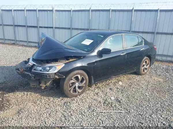 1HGCR2F37HA074894 2017 HONDA ACCORD - Image 2