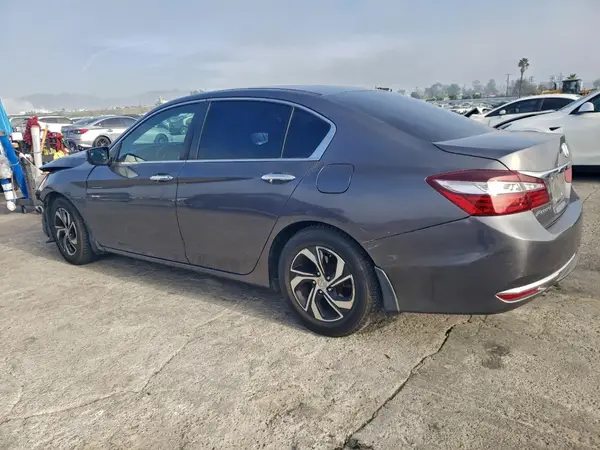 1HGCR2F37HA082347 2017 HONDA ACCORD - Image 2