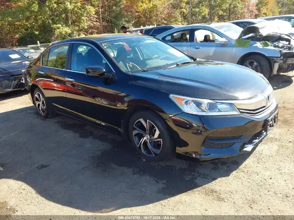 1HGCR2F37HA082798 2017 HONDA ACCORD - Image 1