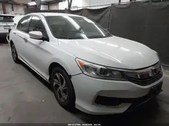 1HGCR2F37HA088780 2017 HONDA ACCORD