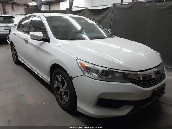 1HGCR2F37HA088780 2017 HONDA ACCORD - Image 1