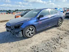 1HGCR2F37HA106906 2017 HONDA ACCORD