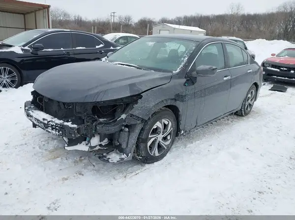 1HGCR2F37HA120465 2017 HONDA ACCORD - Image 2