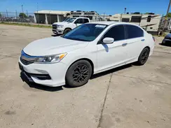 1HGCR2F37HA120918 2017 HONDA ACCORD