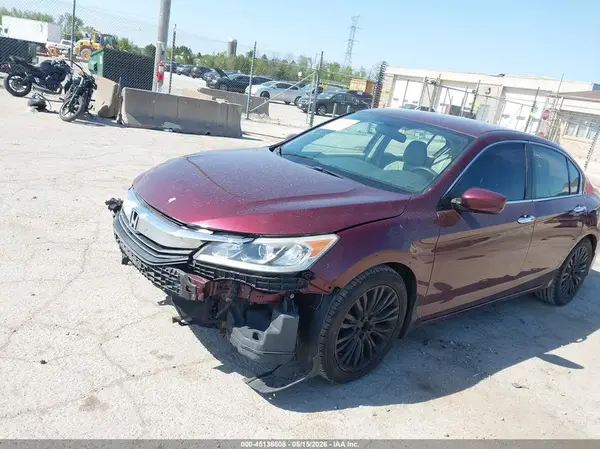 1HGCR2F37HA128484 2017 HONDA ACCORD - Image 2