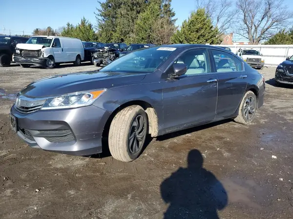 1HGCR2F37HA136374 2017 HONDA ACCORD - Image 1