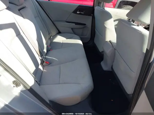 1HGCR2F37HA138013 2017 HONDA ACCORD - Image 8