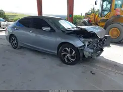 1HGCR2F37HA138027 2017 HONDA ACCORD