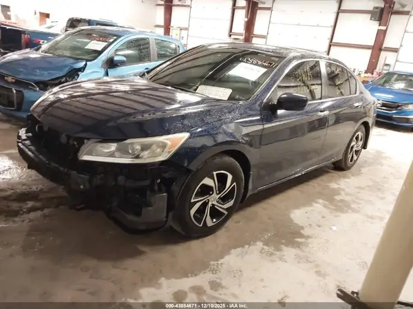 1HGCR2F37HA138254 2017 HONDA ACCORD - Image 2