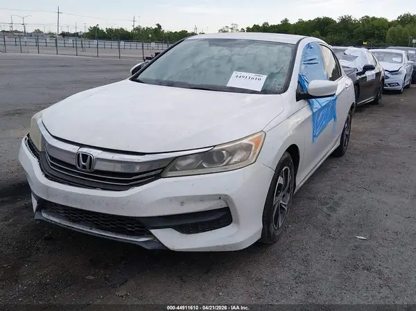 1HGCR2F37HA158407 2017 HONDA ACCORD - Image 2