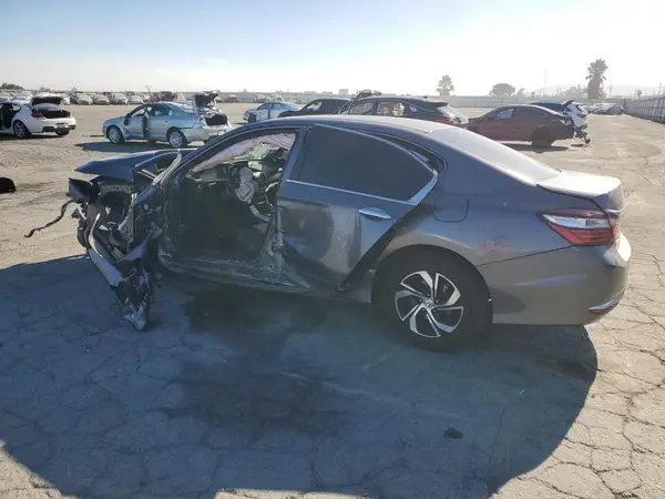 1HGCR2F37HA161064 2017 HONDA ACCORD - Image 2