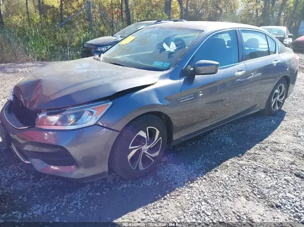 1HGCR2F37HA161078 2017 HONDA ACCORD - Image 2