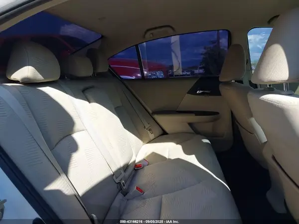 1HGCR2F37HA164904 2017 HONDA ACCORD - Image 8