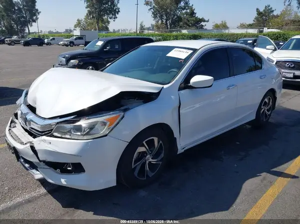 1HGCR2F37HA169147 2017 HONDA ACCORD - Image 2