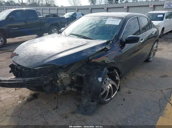 1HGCR2F37HA170878 2017 HONDA ACCORD - Image 2