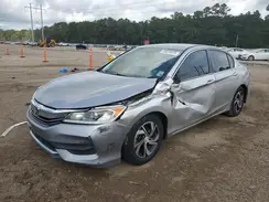 1HGCR2F37HA176051 2017 HONDA ACCORD