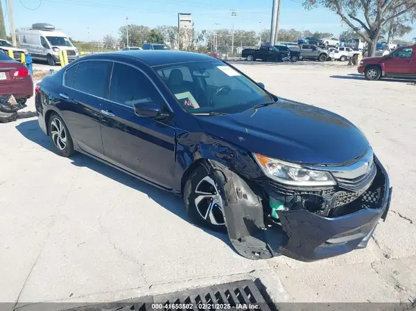 1HGCR2F37HA181685 2017 HONDA ACCORD - Image 1