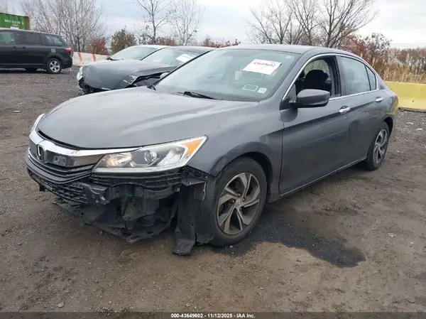 1HGCR2F37HA184084 2017 HONDA ACCORD - Image 2