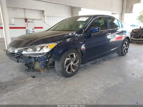 1HGCR2F37HA187518 2017 HONDA ACCORD - Image 2