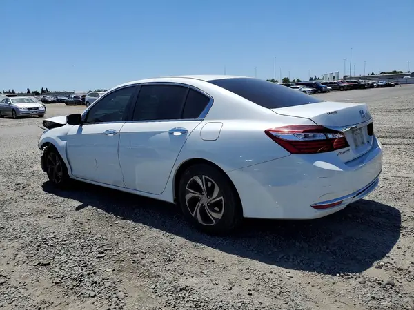 1HGCR2F37HA190001 2017 HONDA ACCORD - Image 2