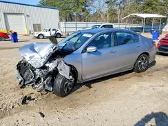 1HGCR2F37HA191777 2017 HONDA ACCORD