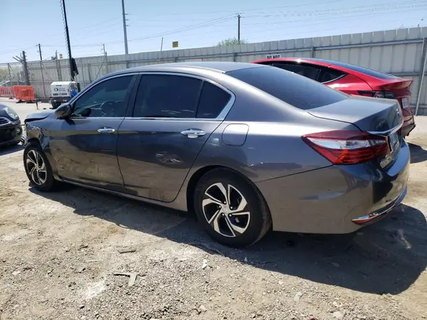 1HGCR2F37HA193898 2017 HONDA ACCORD - Image 2