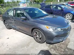 1HGCR2F37HA195084 2017 HONDA ACCORD