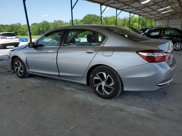 1HGCR2F37HA206889 2017 HONDA ACCORD - Image 2