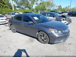 1HGCR2F37HA217004 2017 HONDA ACCORD