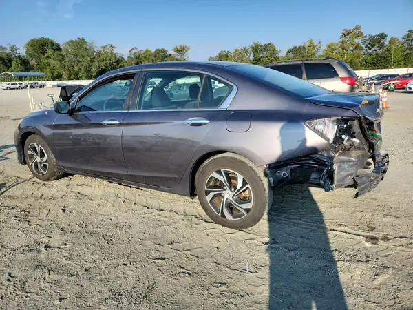 1HGCR2F37HA228469 2017 HONDA ACCORD - Image 2