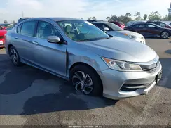 1HGCR2F37HA228889 2017 HONDA ACCORD