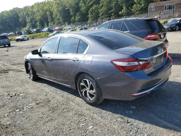 1HGCR2F37HA245076 2017 HONDA ACCORD - Image 2