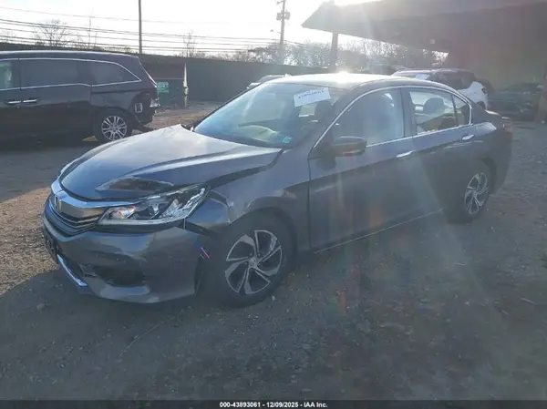 1HGCR2F37HA248821 2017 HONDA ACCORD - Image 2