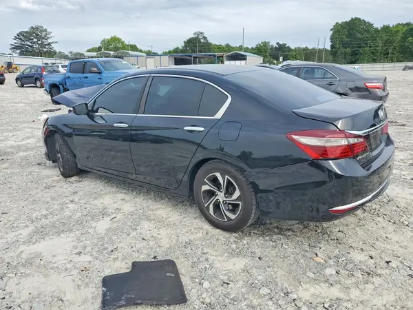 1HGCR2F37HA250813 2017 HONDA ACCORD - Image 2