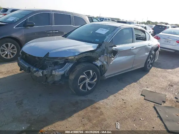 1HGCR2F37HA265313 2017 HONDA ACCORD - Image 2
