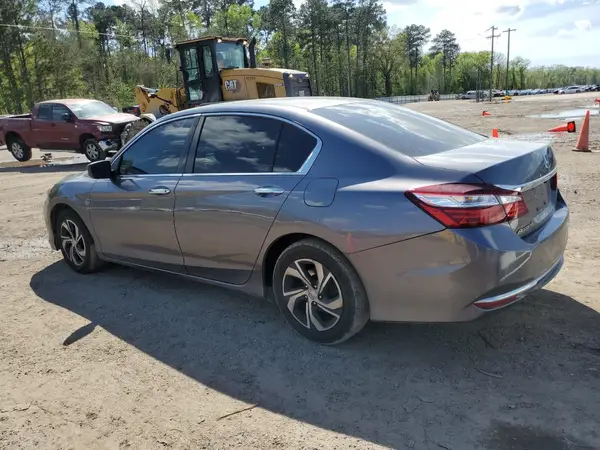 1HGCR2F37HA268924 2017 HONDA ACCORD - Image 2
