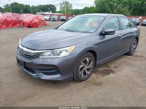 1HGCR2F37HA272861 2017 HONDA ACCORD - Image 2