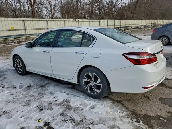 1HGCR2F37HA275744 2017 HONDA ACCORD - Image 2