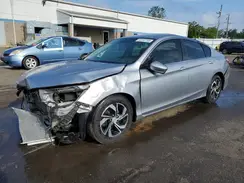 1HGCR2F37HA278305 2017 HONDA ACCORD