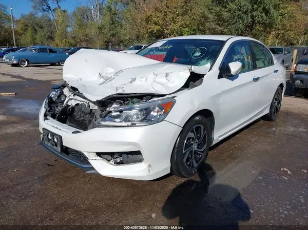 1HGCR2F37HA291264 2017 HONDA ACCORD - Image 2