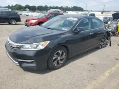 1HGCR2F37HA303185 2017 HONDA ACCORD