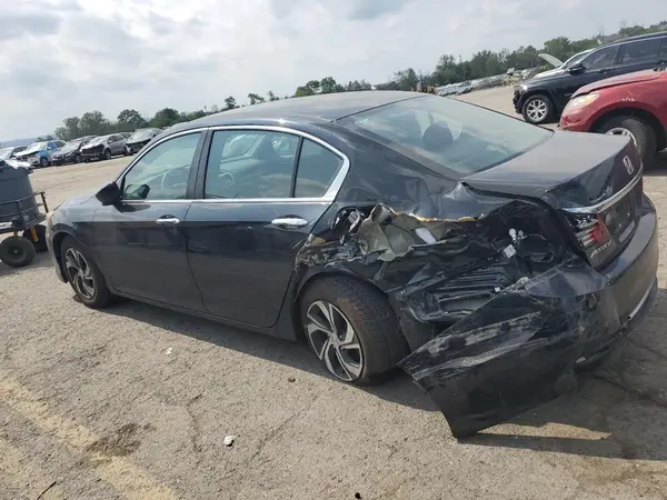 1HGCR2F37HA303185 2017 HONDA ACCORD - Image 2