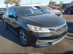 1HGCR2F37HA305275 2017 HONDA ACCORD