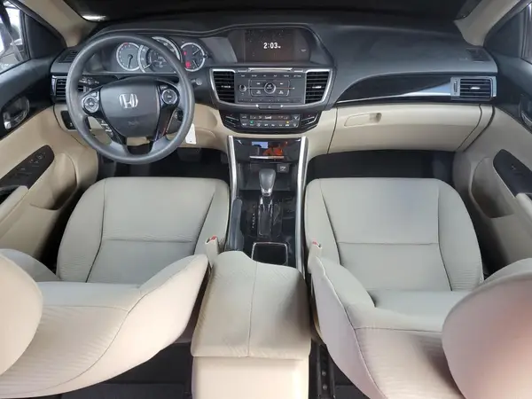1HGCR2F37HA305891 2017 HONDA ACCORD - Image 8