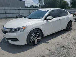 1HGCR2F37HA306572 2017 HONDA ACCORD