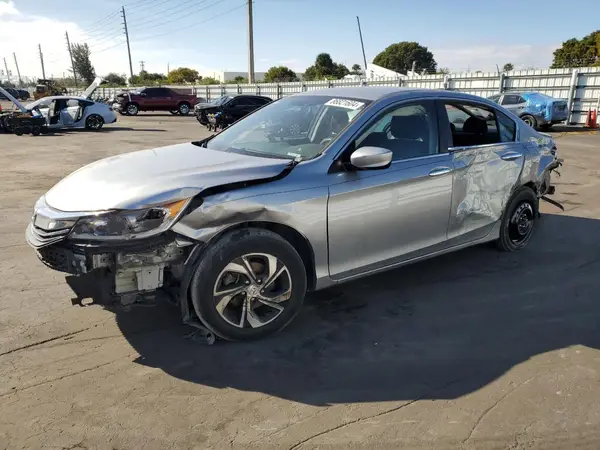 1HGCR2F37HA307883 2017 HONDA ACCORD - Image 1