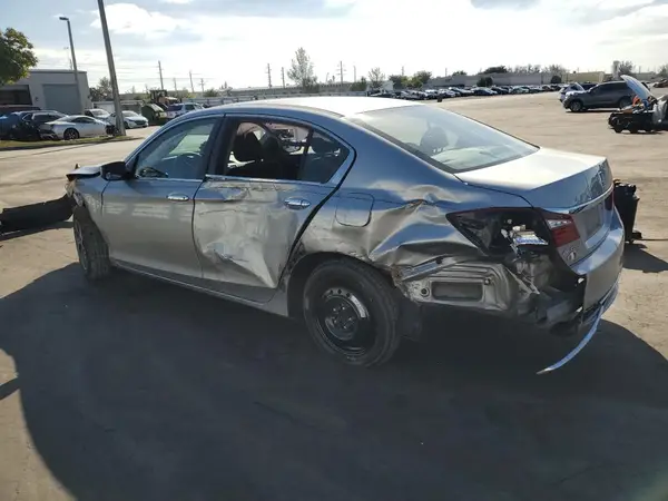 1HGCR2F37HA307883 2017 HONDA ACCORD - Image 2